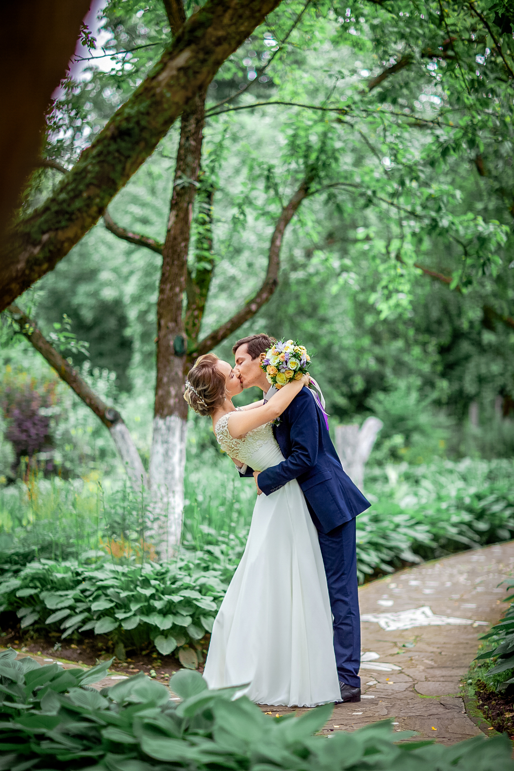 767